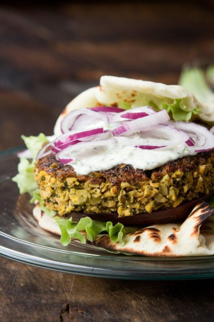 Delicious Chickpea and Quinoa Veggie Burgers